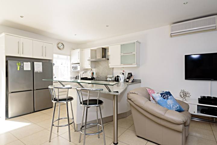 San Maarten 12 Kitchen
